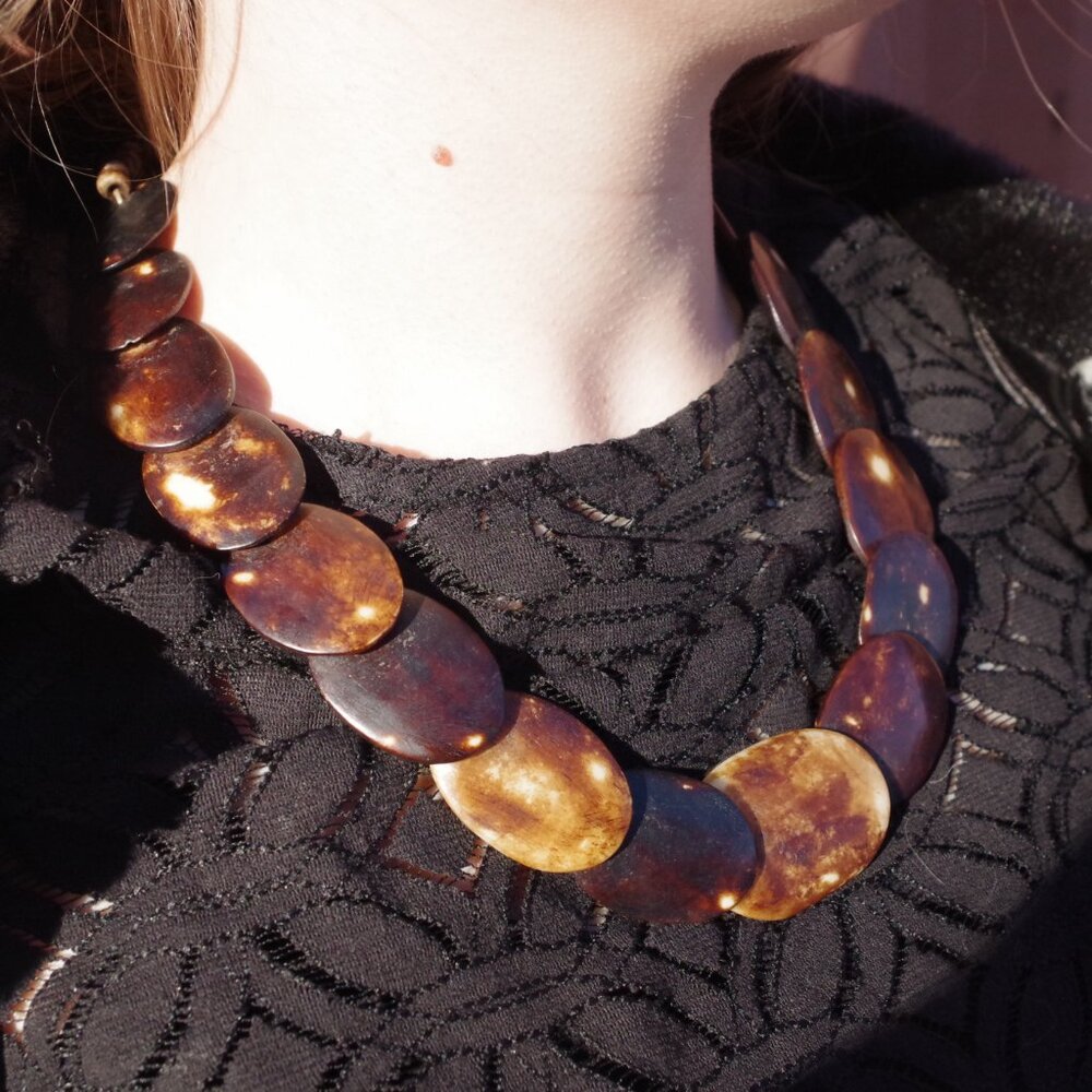 Horn Flat Bead Necklace Made In Nepal Tibet